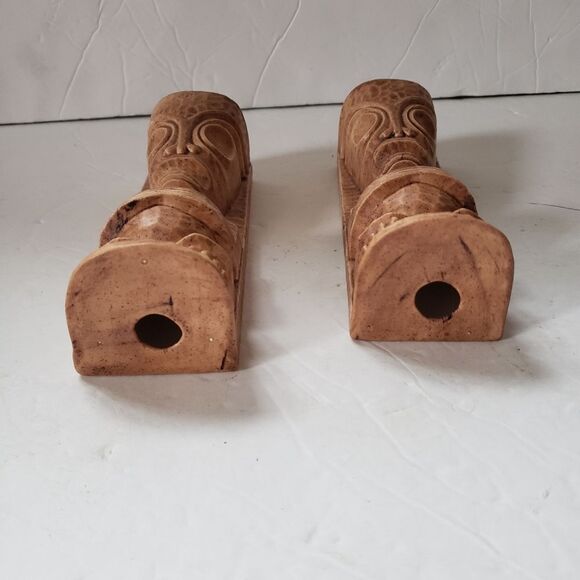 Totem Salt & Pepper Shakers - Picture 7 of 8